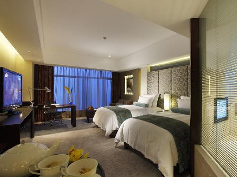 南苑环球酒店主图