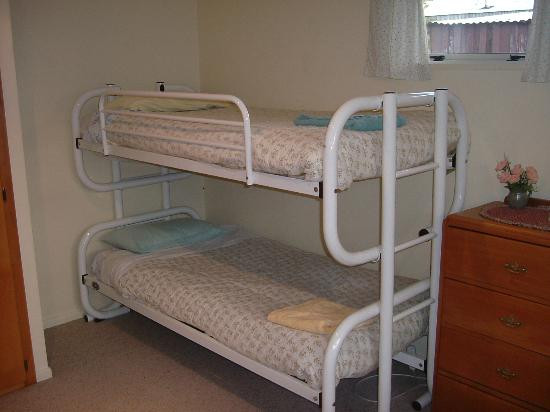 Mt Hutt Accommodation Ltd. "Bed Post"主图