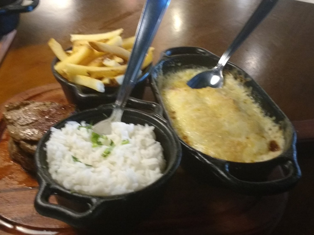 Itaborai餐馆和美食-Armazém Pub Café