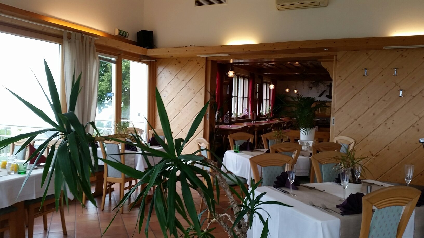Panoramahotel-Restaurant Harrach-官方