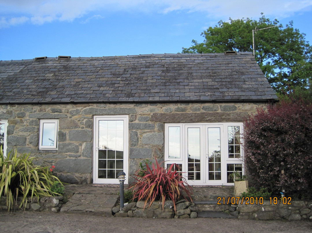 Byrdir Farmhouse and Studio
