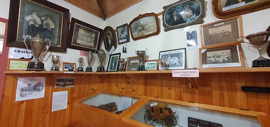 Mount Bauple & District Museum-Tiaro必去景点