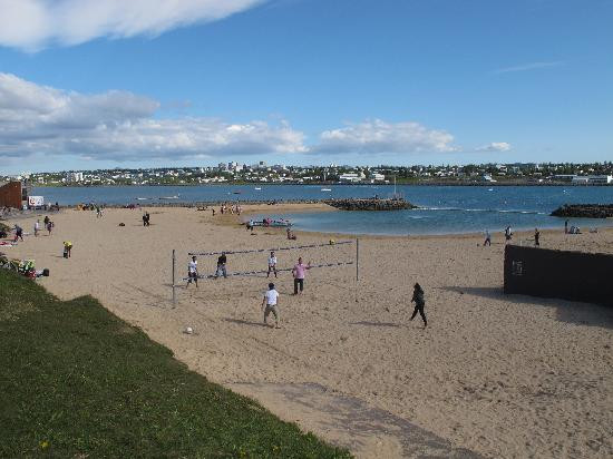 Nautholsvik Geothermal Beach-雷克雅未克必去景点