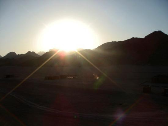 Eastern (Arabian) Desert-赫尔格达必去景点