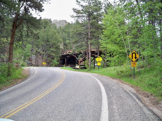 Iron Mountain Road-卡斯特必去景点