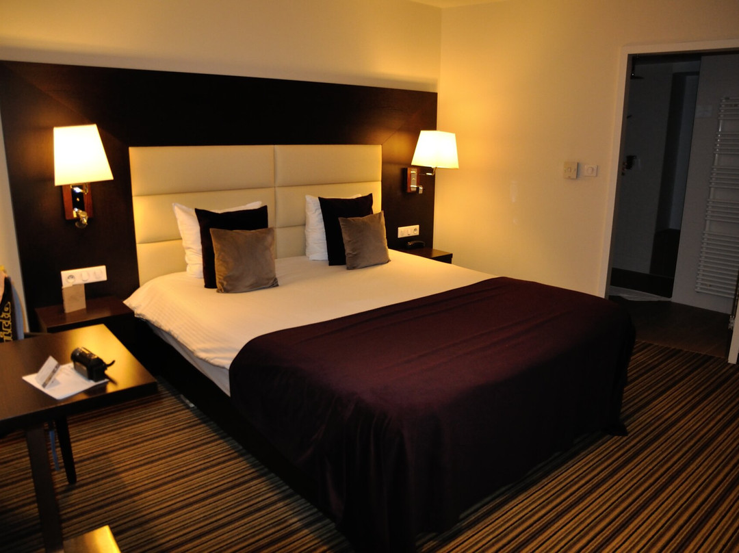 VAN DER VALK Hotel Charleroi Airport主图
