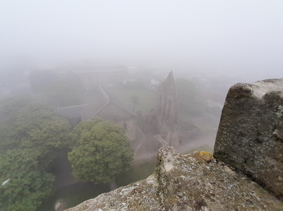 Kilwinning Abbey Tower景点图片