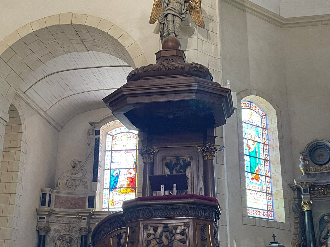 Église Saint-Patern-瓦讷必去景点