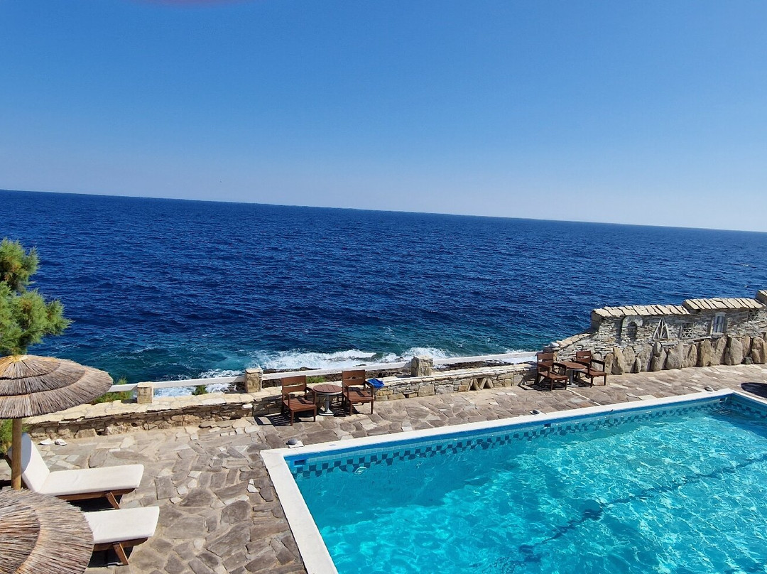 Cavos Bay Hotel In Ikaria主图