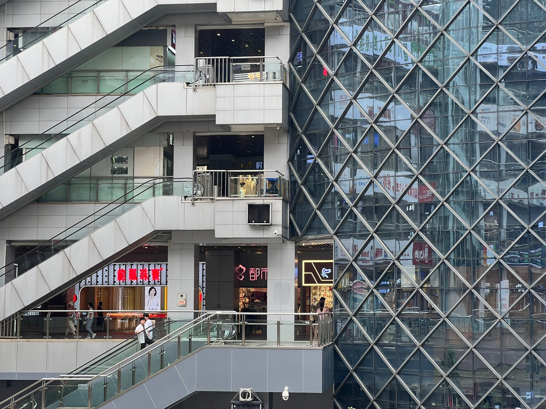 光谷步行街景点图片
