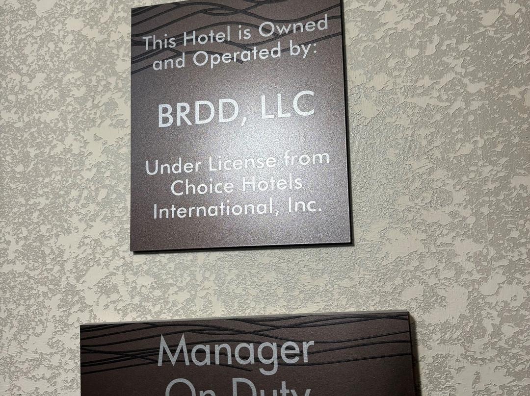 Comfort Inn Lee's Summit @ Hwy 50 & Hwy 291主图