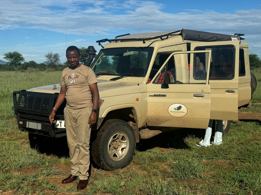 Serengeti and Ngorongoro crater景点图片