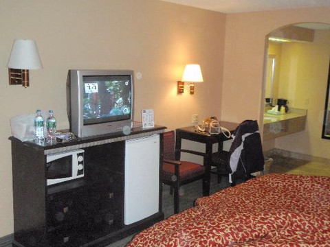 Scottish Inns & Suites