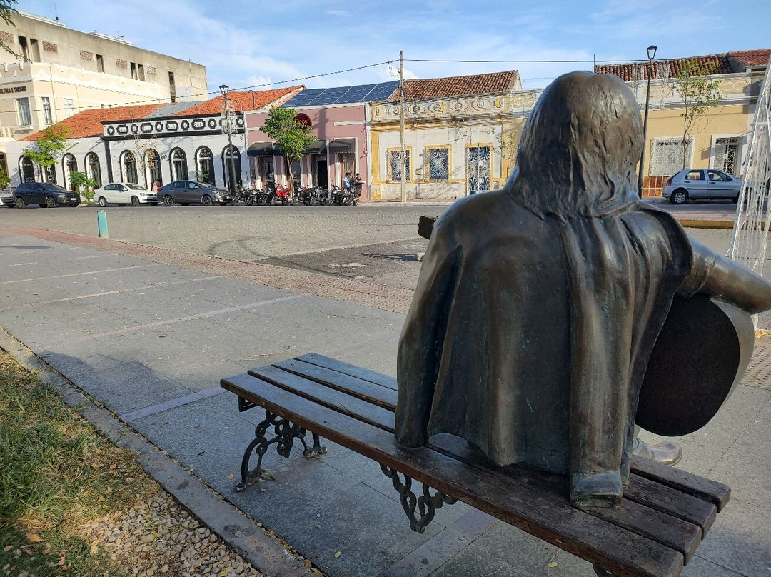 Estátua Belchior-Sobral必去景点