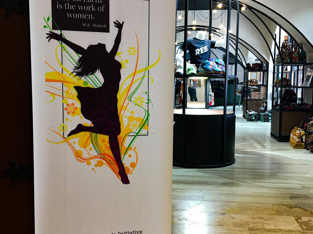 Bazaar 54-阿瓦诺斯必去景点