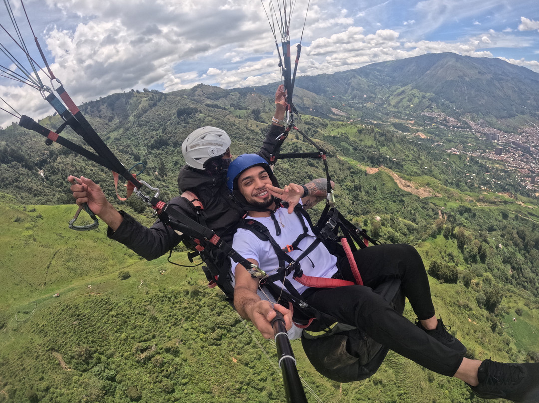 Vuelos Parapente Medellin-麦德林必去景点