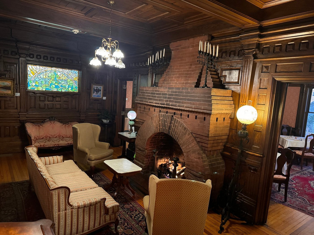 Cedar Crest Inn主图