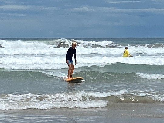 Santa Teresa Surf Lessons-圣特雷莎必去景点