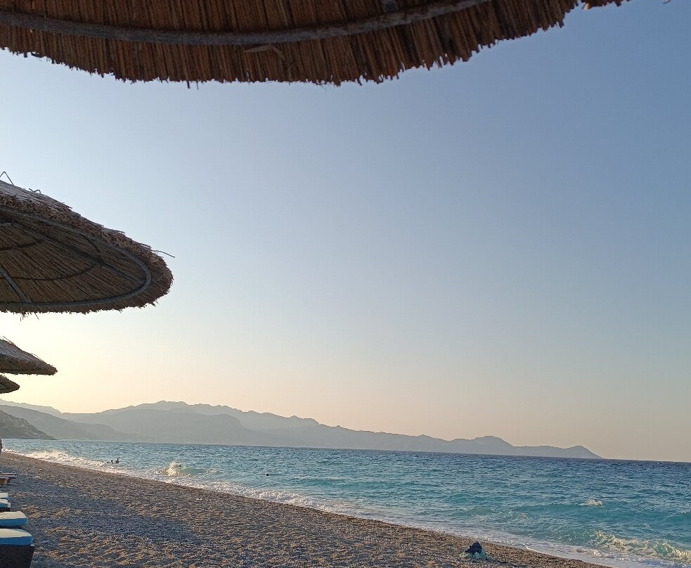 Almirikia Apartment Homes主图