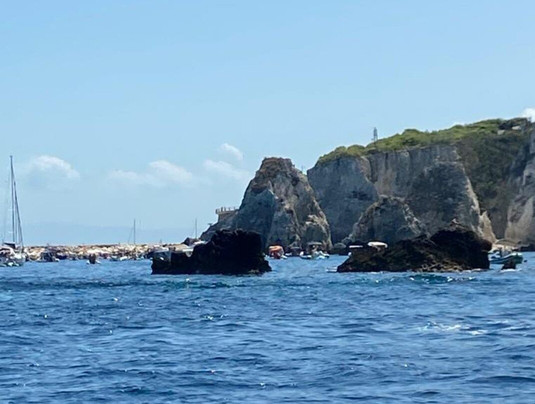 Tremiti in Gommone-San Nicola必去景点