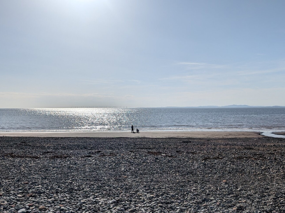 Allonby Beach景点图片