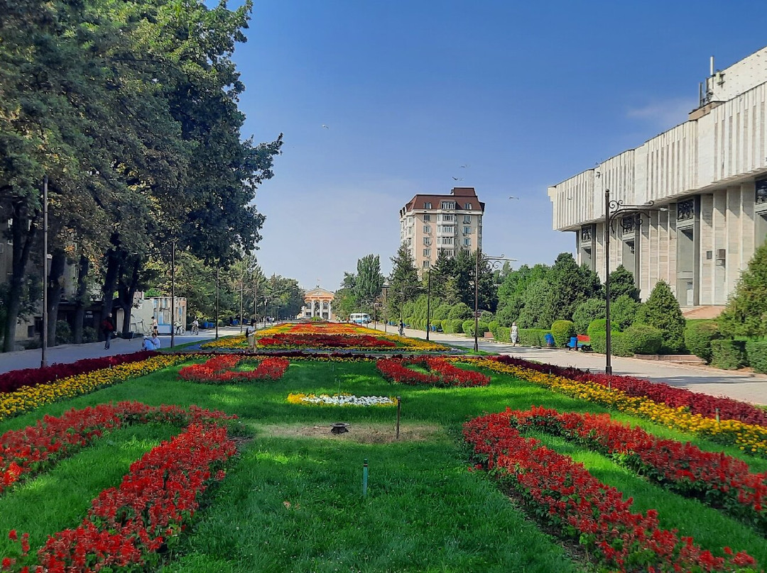 Kyrgyz State Philharmonic Hall-比斯凯克必去景点