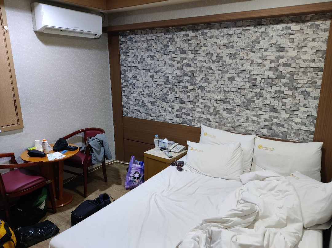 城市公园酒店主图