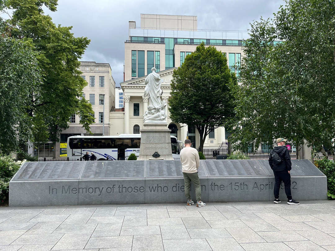 Titanic Memorial Garden景点图片