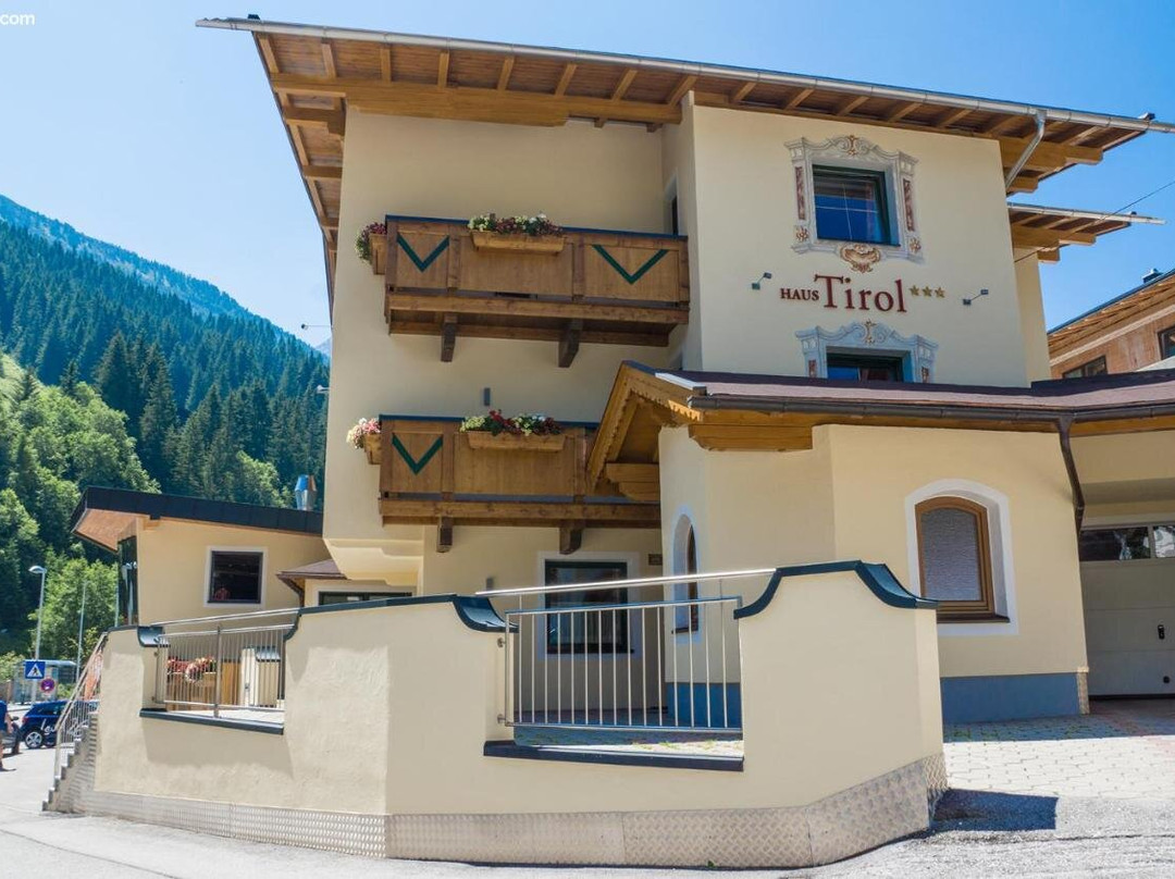 Haus Tirol主图