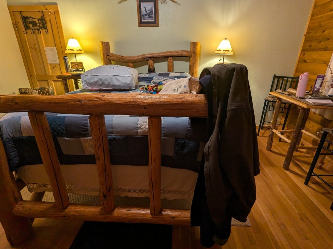 西黄石食宿旅馆主图