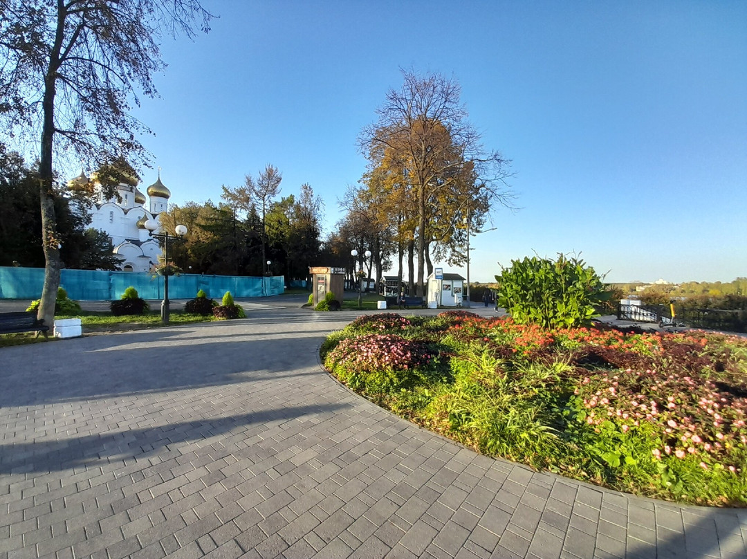 Yaroslavl Embankment景点图片