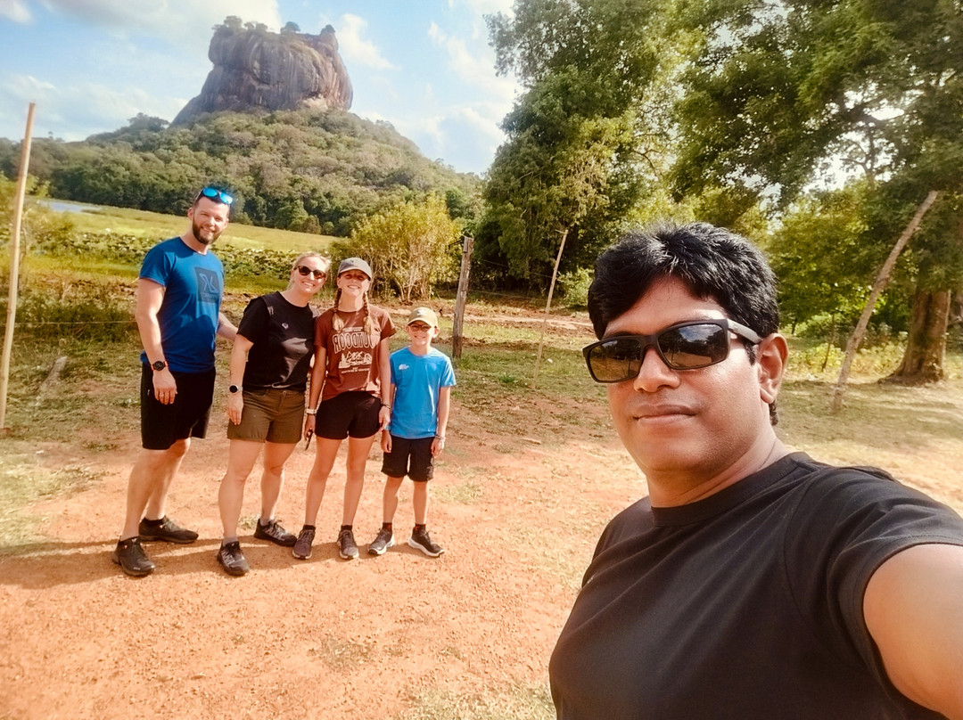 Greenway Tours With Dilip-奴娃拉伊利雅必去景点