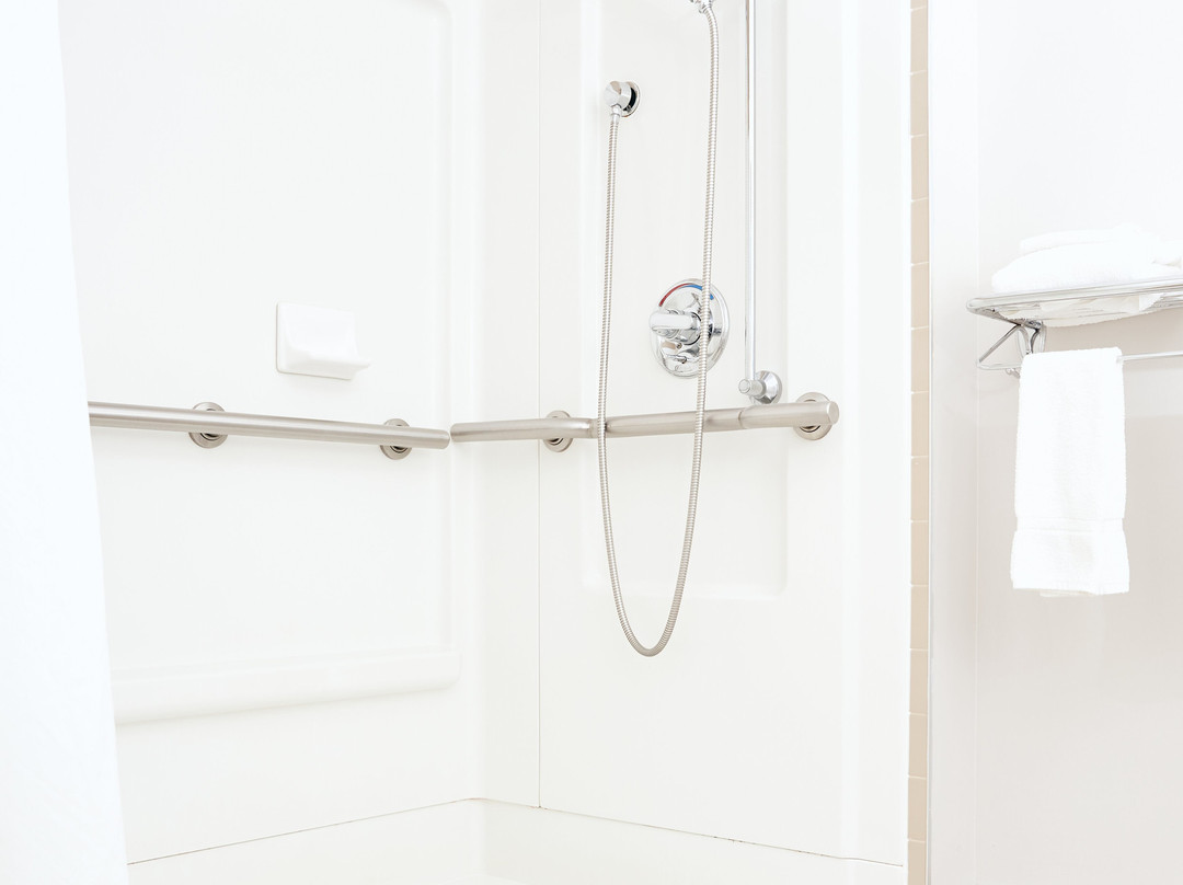 Riverrock Inn & Conference Center主图