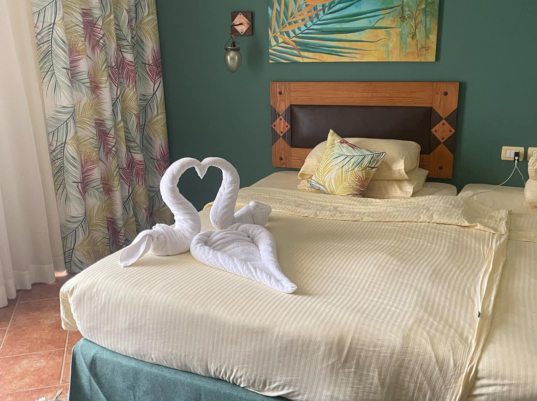 Carols Beau Rivage主图