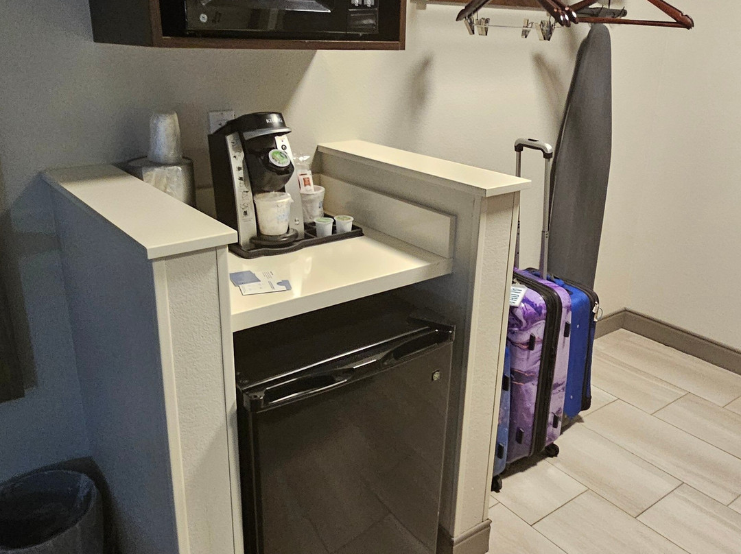 Holiday Inn Express & Suites Wheeling By IHG主图