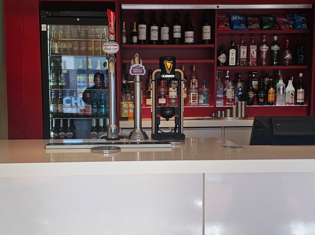 Travelodge London Harrow Hotel主图