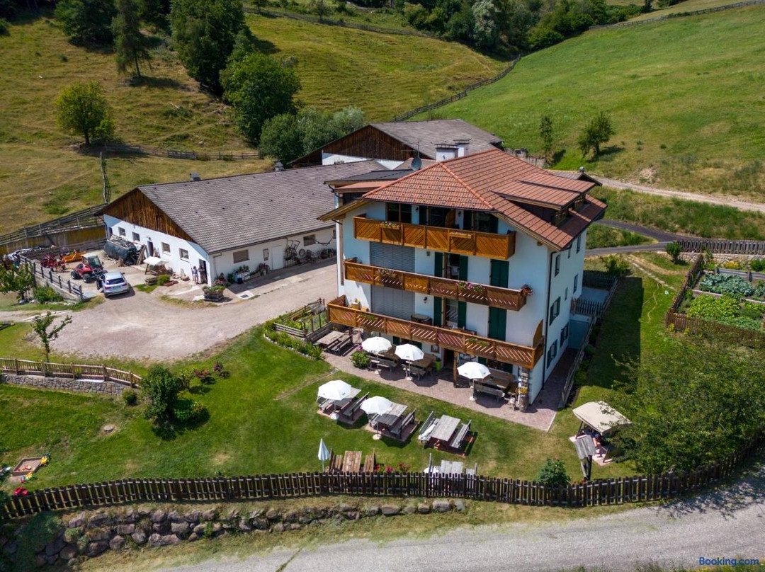 Ferienwohnungen Am Moarhof In Oberbozen