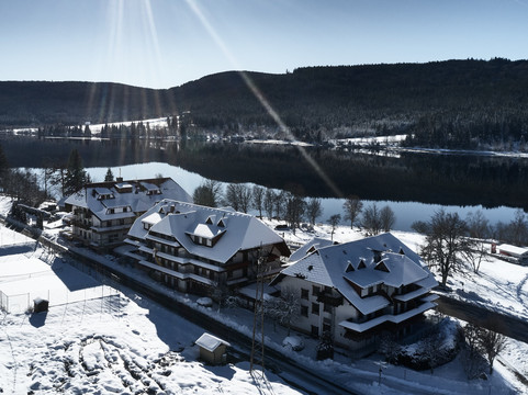 施卢赫湖酒店住宿-Hotel Auerhahn