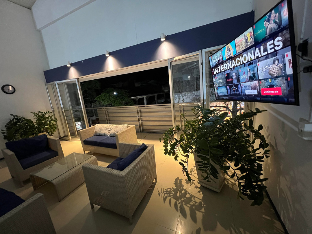 Hotel Santa Ana主图