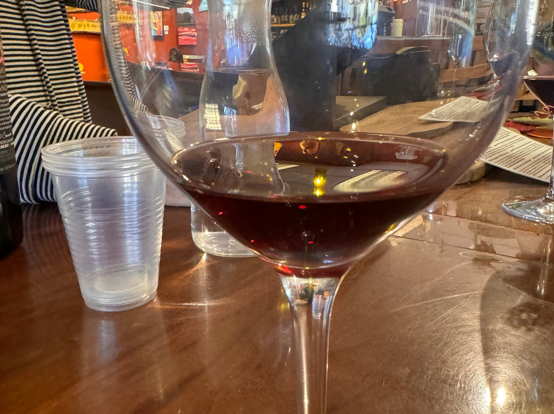 Casa Cassara Winery Tasting Room景点图片