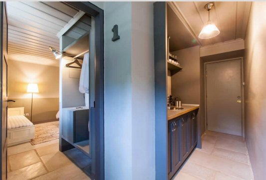 阿佩罗斯乔拉酒店-客卧