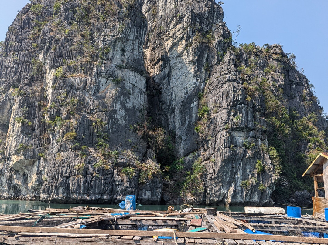 Authenitc Travel DA NANG-岘港必去景点