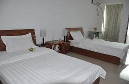 威斯丁快捷酒店主图