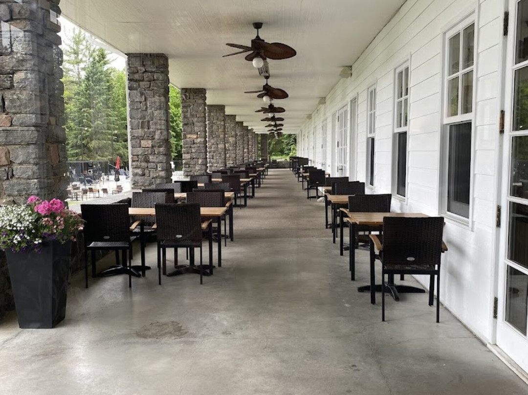 Windermere House Resort & Hotel主图