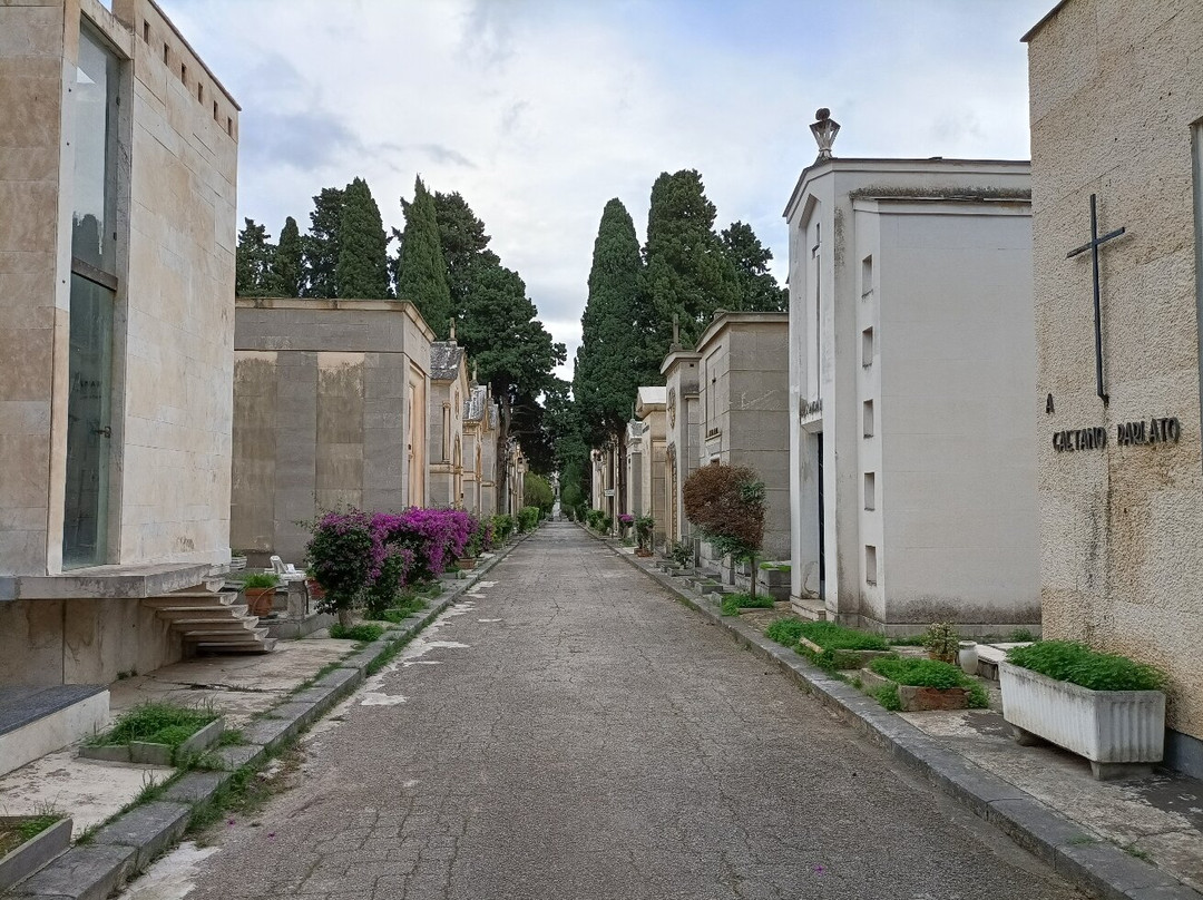 Chiesa di Santo Spirito o dei Vespri-巴勒莫必去景点