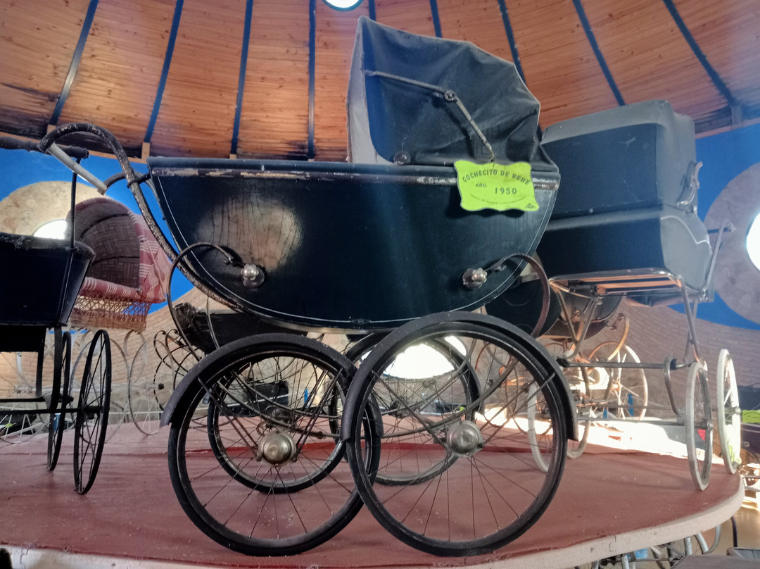 Museo de la Moto y El Coche Clasico-Hervas必去景点