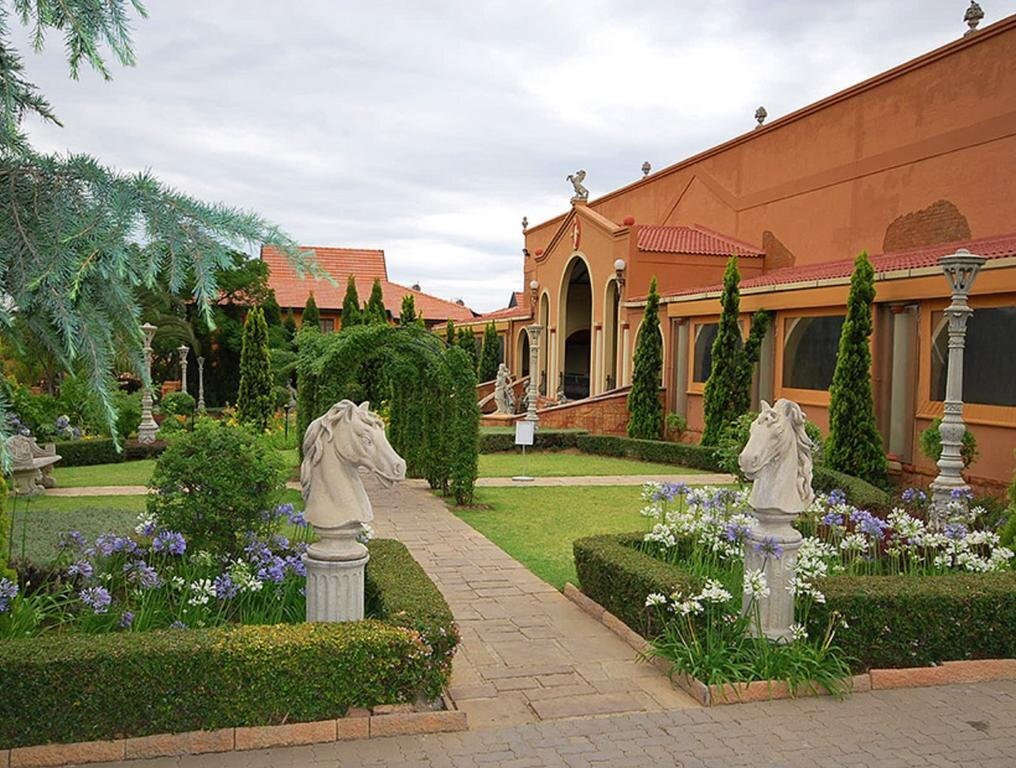 米德兰德会议中心酒店