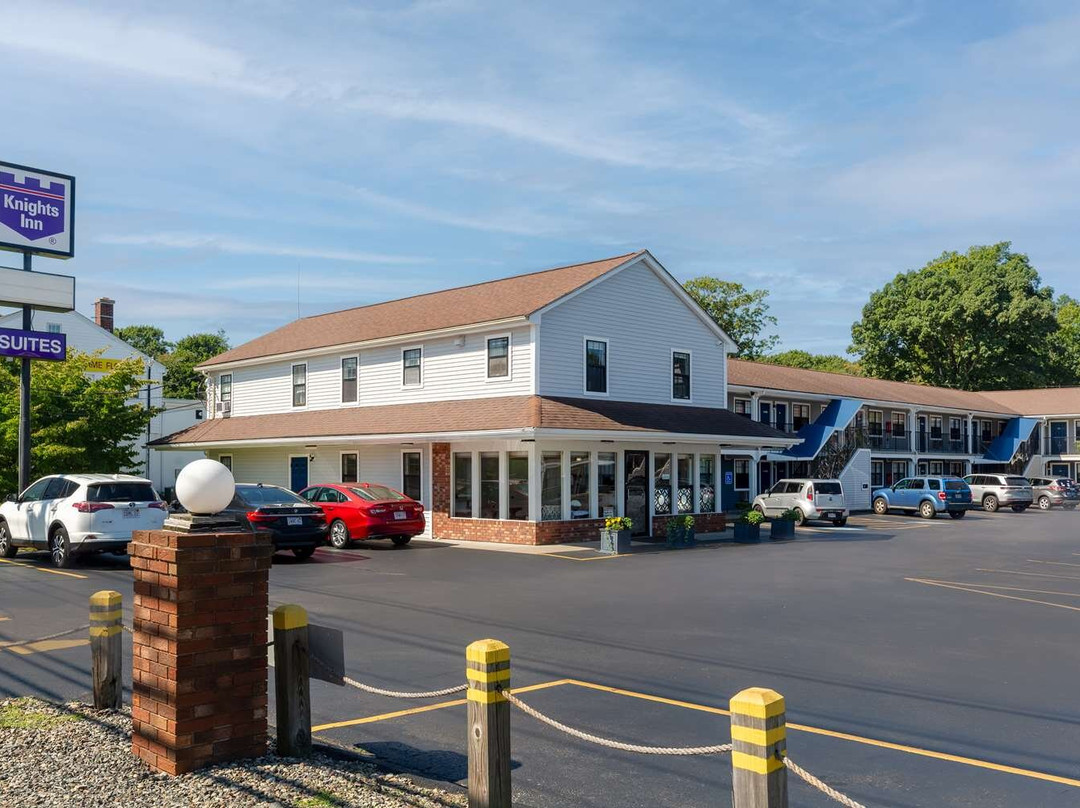 Knights Inn North Attleboro