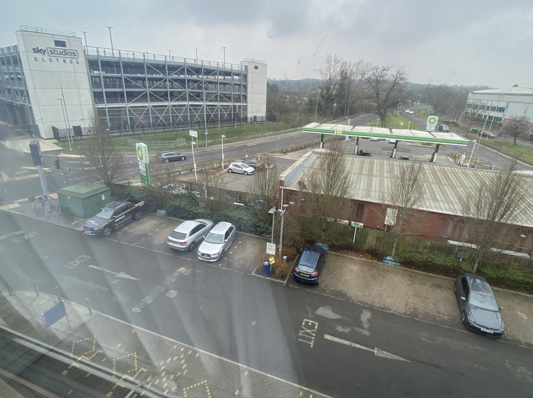 Travelodge Borehamwood主图