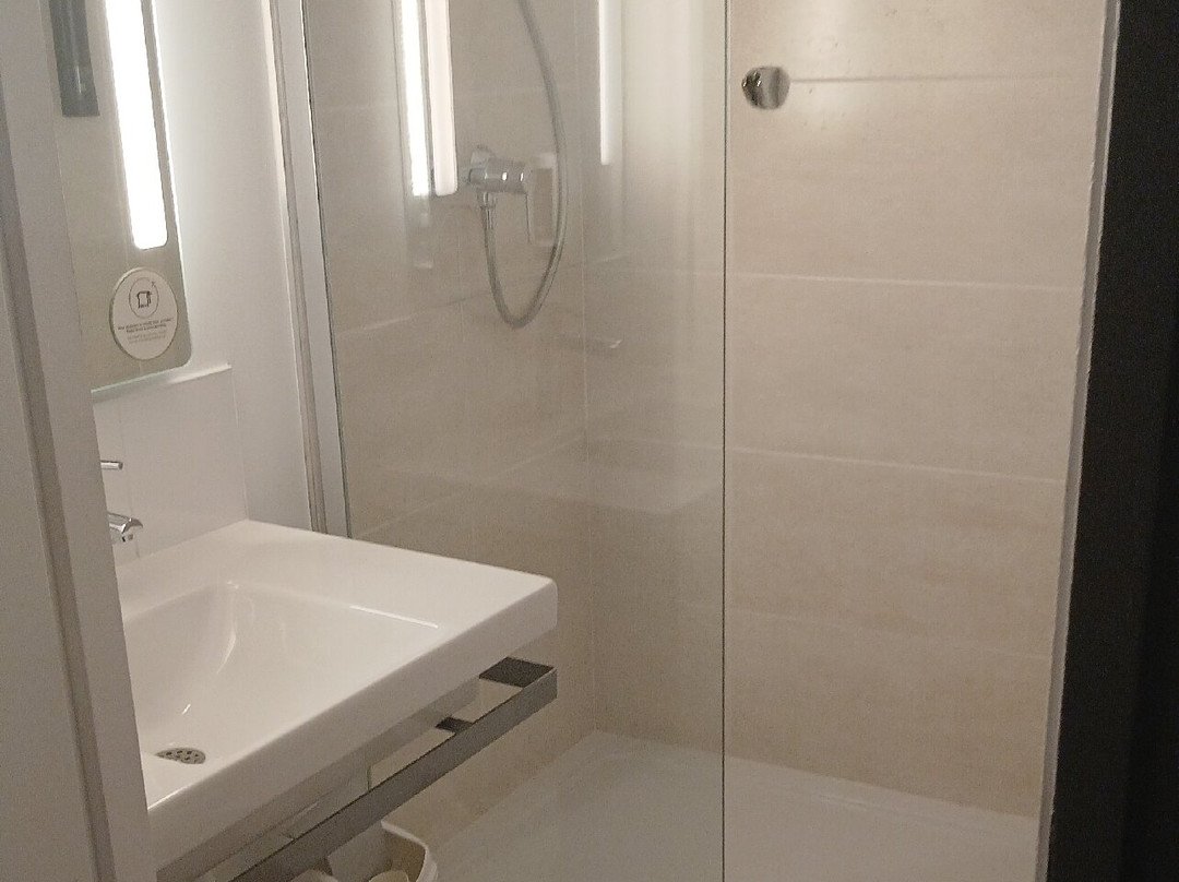 B&B HOTEL Poitiers Aéroport主图